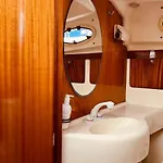 Ero- A Floating Escape In Lisboa